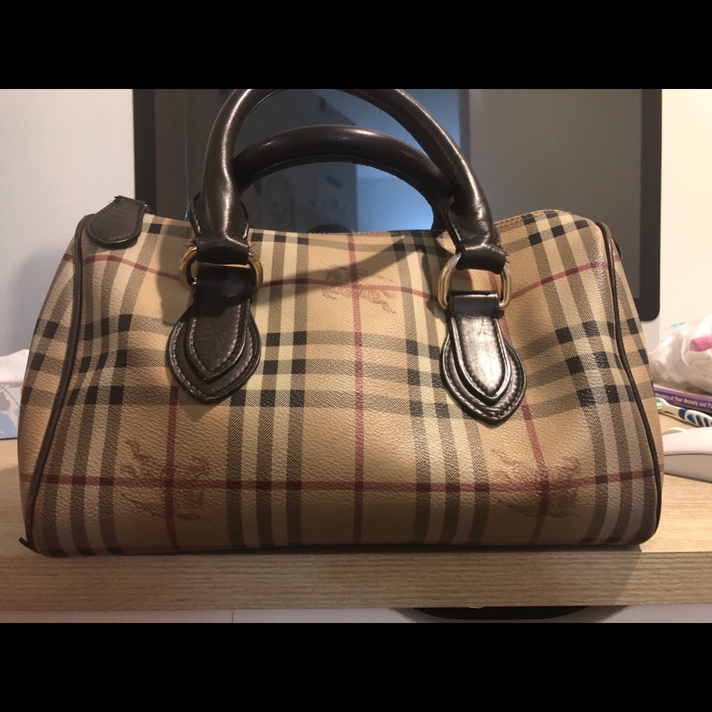 Burberry tote